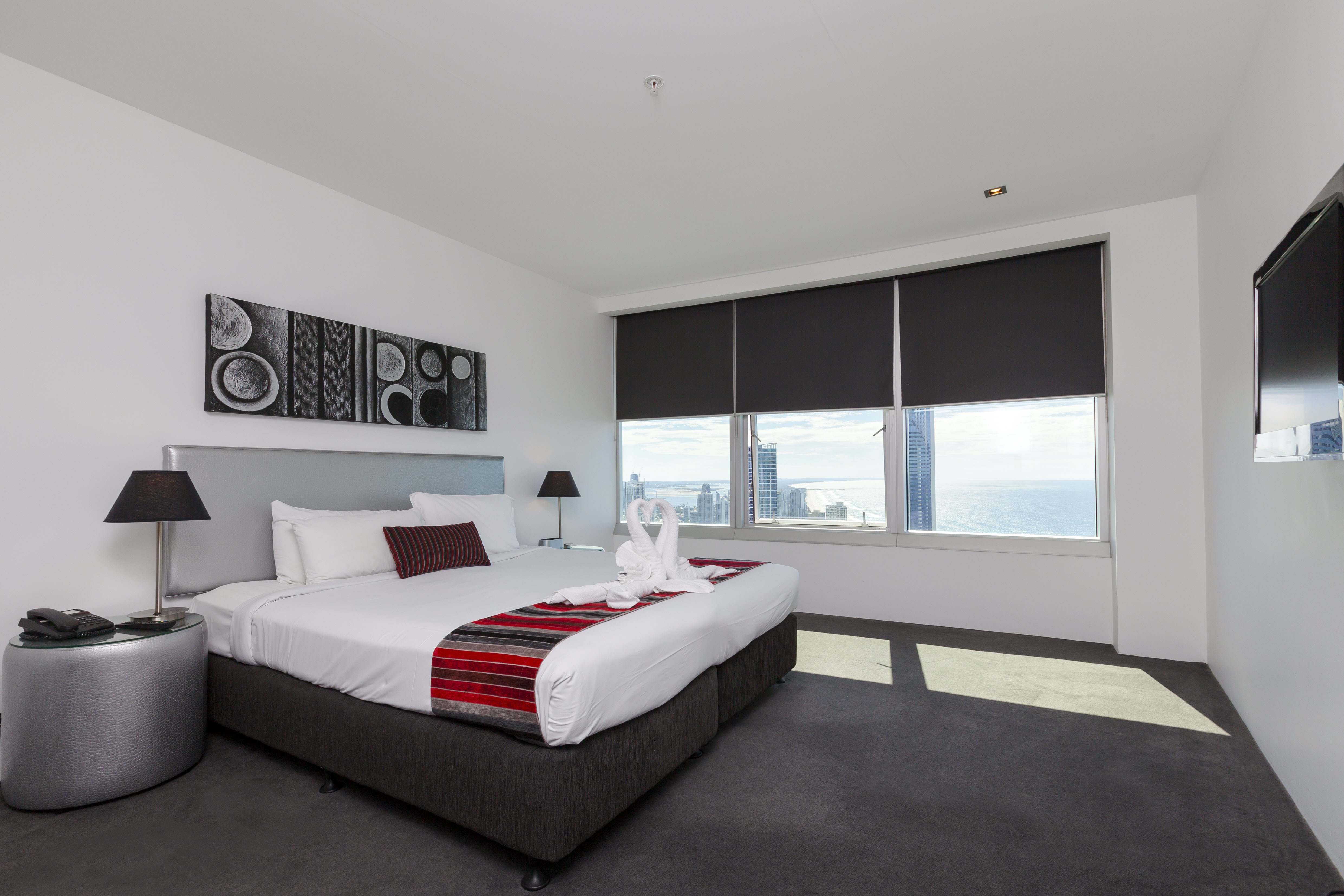 Q1 Resort & Spa Two Bedroom Ocean Spa Apartment | Master Bedroom