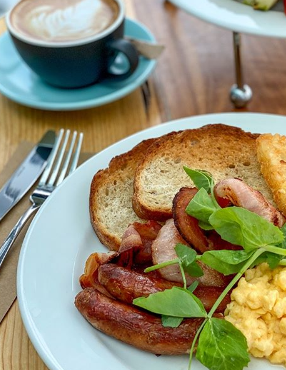 SKYPOINT BREAKFAST
