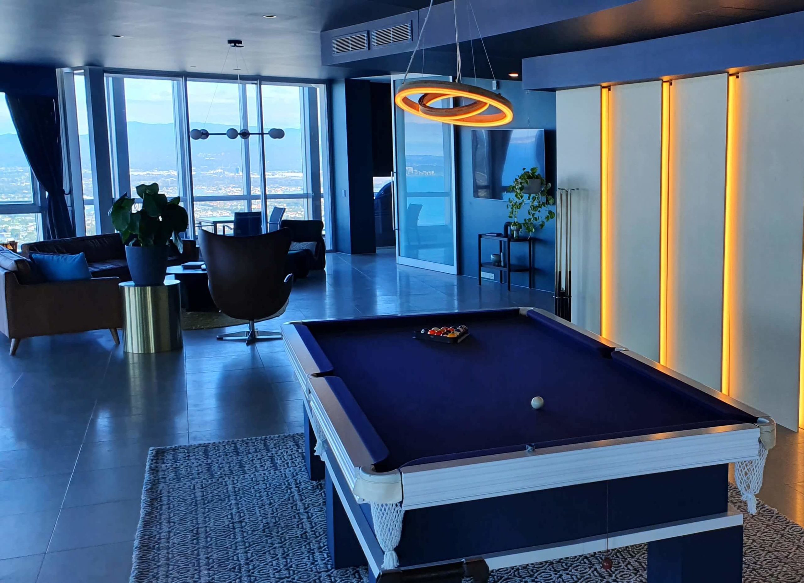 Q1 Resort & Spa - Presidential Penthouse | Pool Table