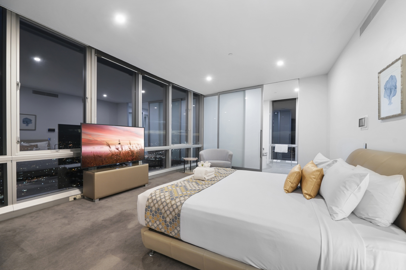 Q1 Resort & Spa - Presidential Penthouse | Master bedroom